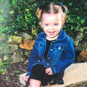 Meet your Posher, Tina